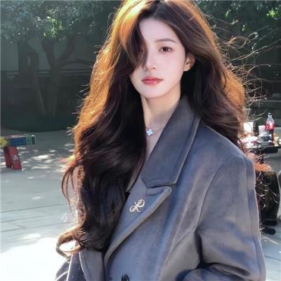 顾盼生香